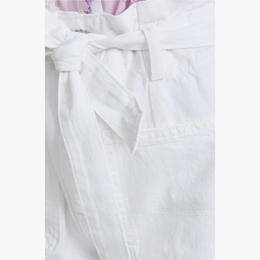 DL1961 Camile Paperbag Shorts, White Denim - Picture 6 of 15